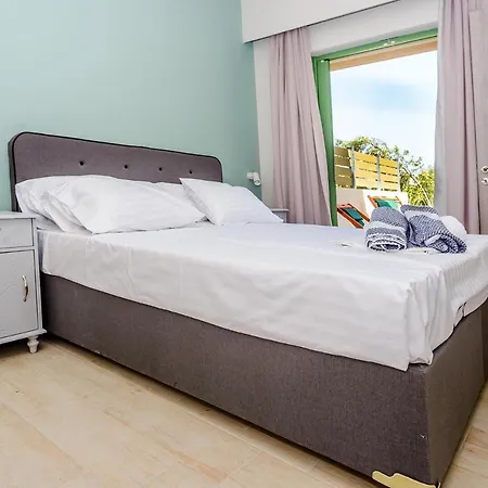 Tzogias Pan Apartament Lassi (Kefalonia)