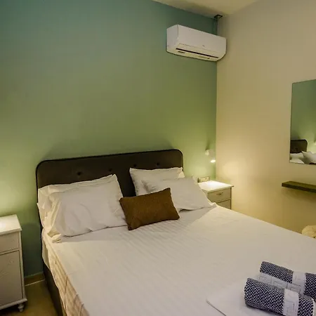 Apartament Tzogias Pan