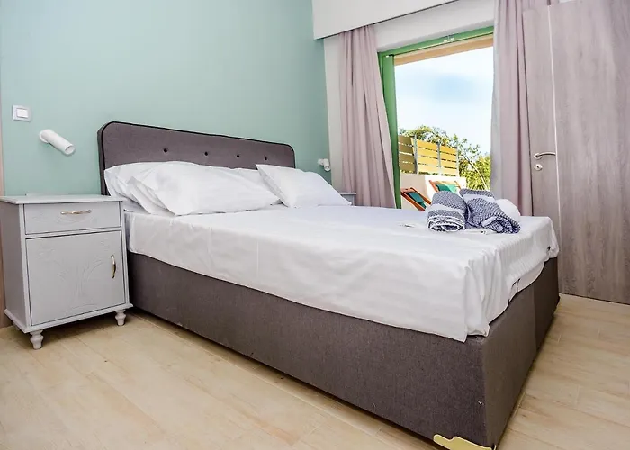 Tzogias Pan Lägenhet Lassi (Kefalonia)