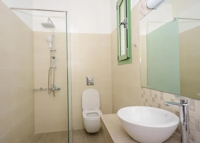 Tzogias Pan * Lassi (Kefalonia)