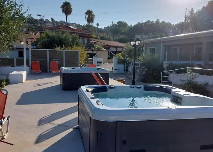 Tzogias Pan * Lassi (Kefalonia)